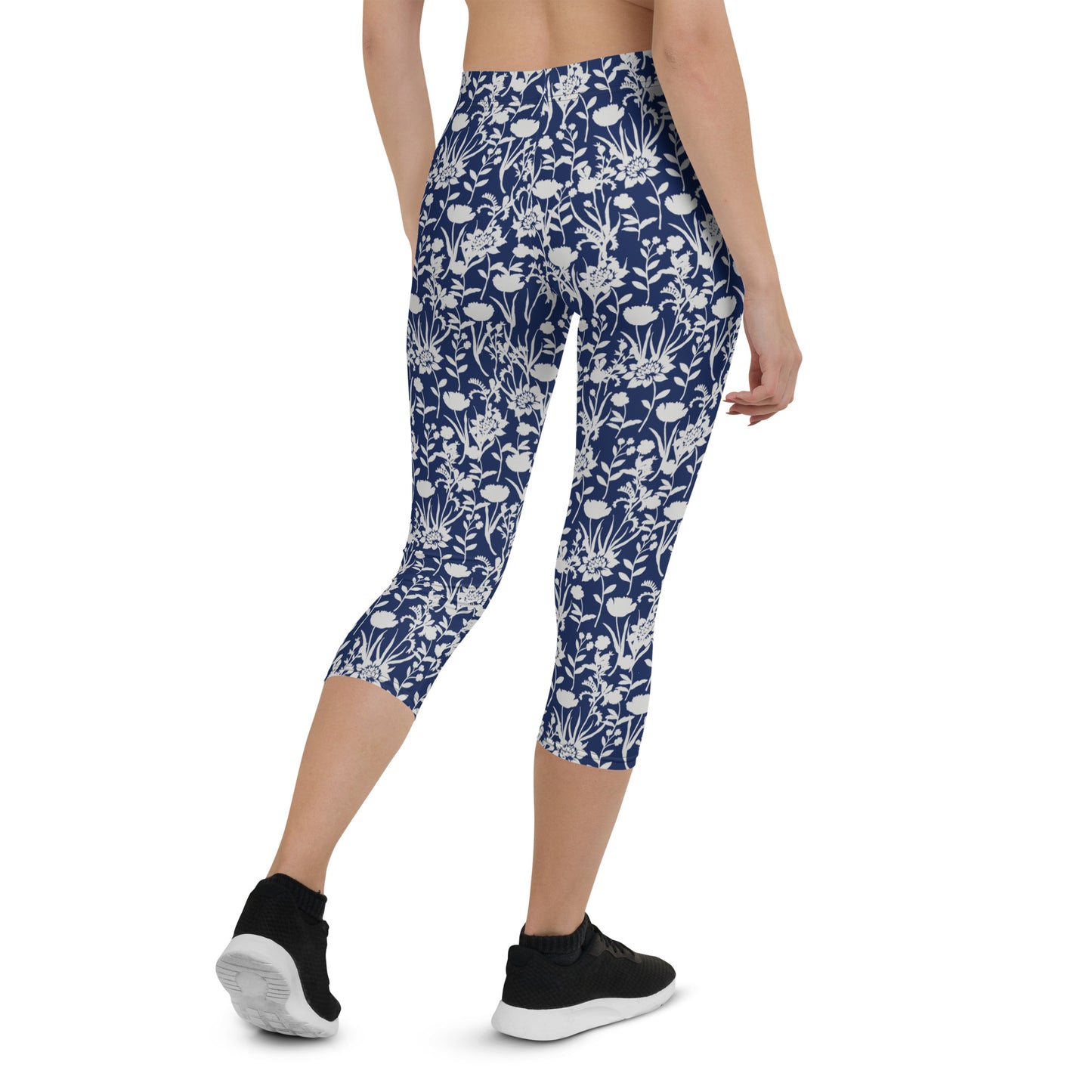 Breezy Botanics Mid-Rise Capri Leggings