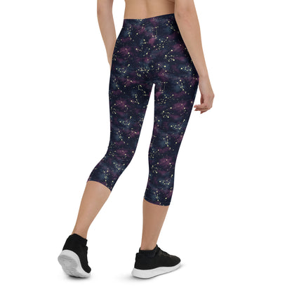 Midnight Hue Mid-Rise Capri Leggings