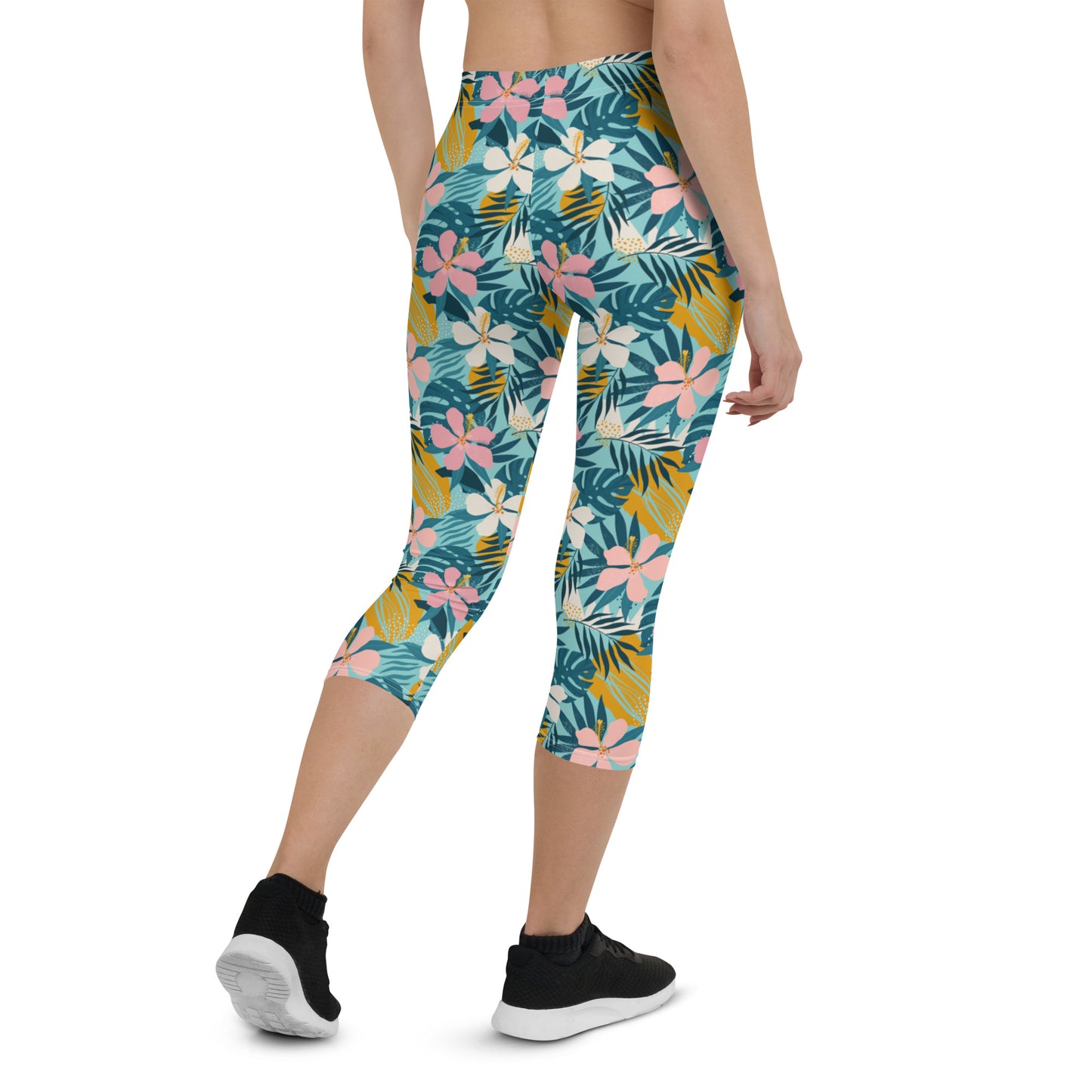 Petal Soft Mid-Rise Capri Leggings