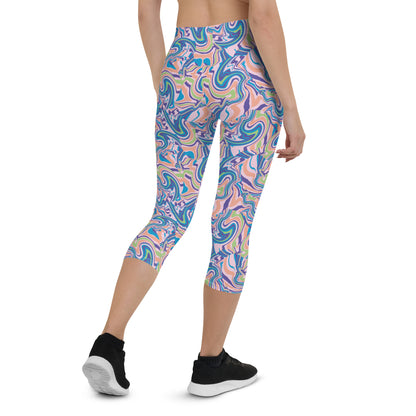 Marble Wave Mid-Rise Capri Leggings