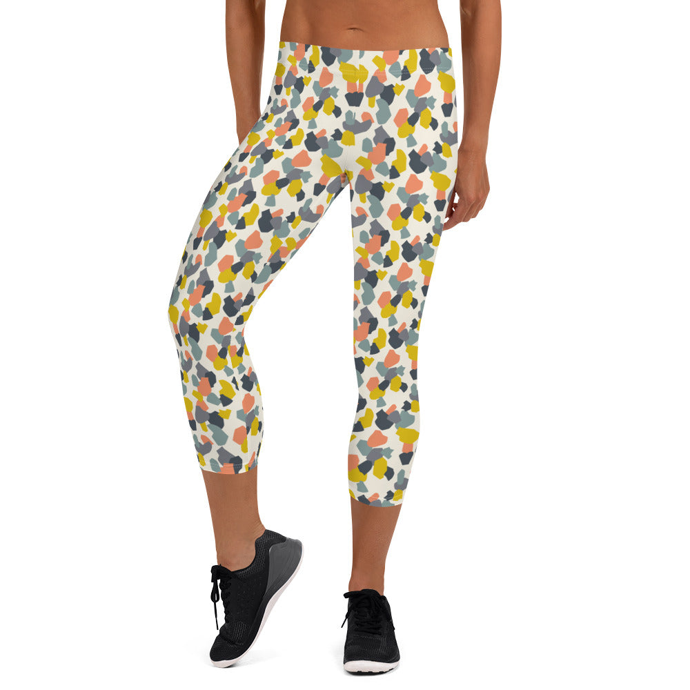 Prismatic Play Mid-Rise Capri Leggings