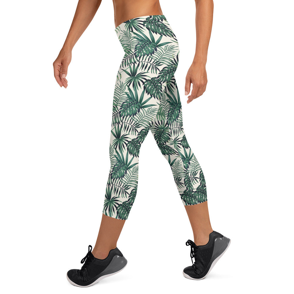 Evergreen Essence Mid-Rise Capri Leggings