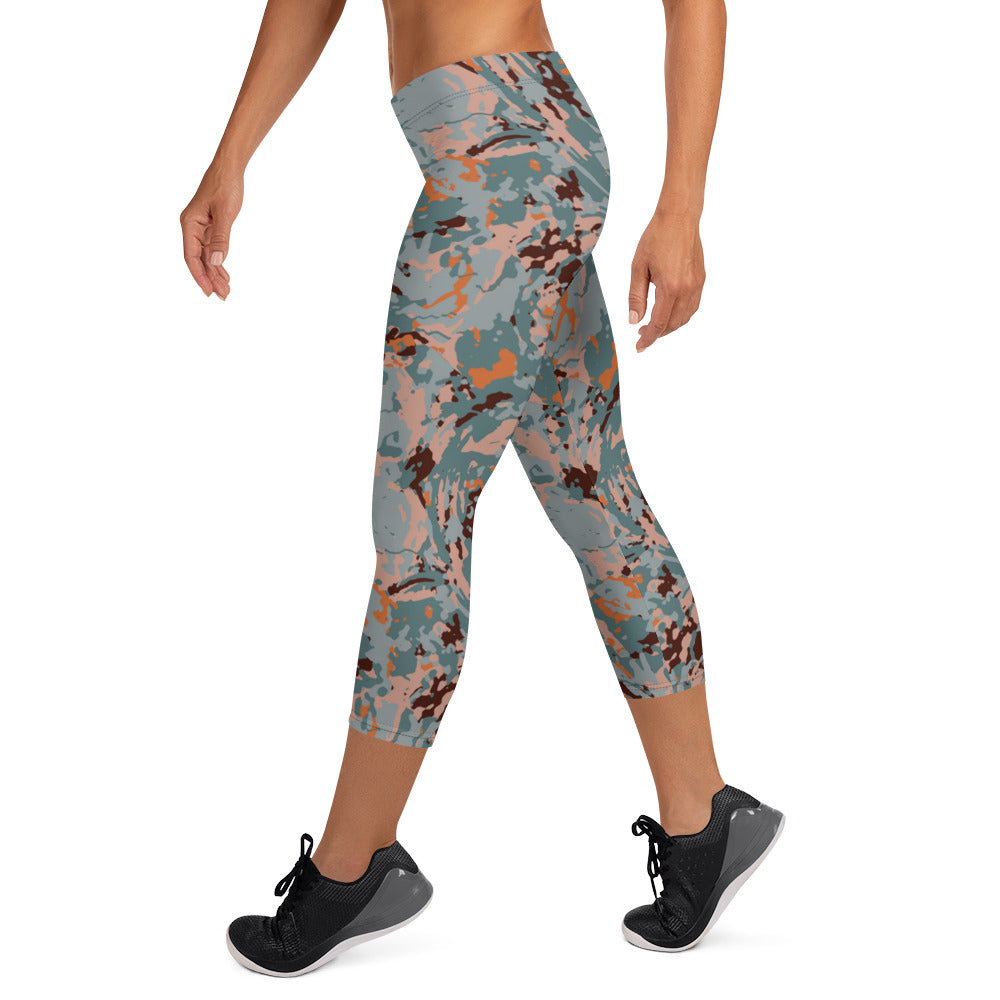 Marble Motion Mid-Rise Capri Leggings