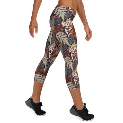 Garden Graffiti Mid-Rise Capri Leggings