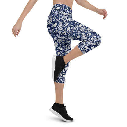 Breezy Botanics Mid-Rise Capri Leggings