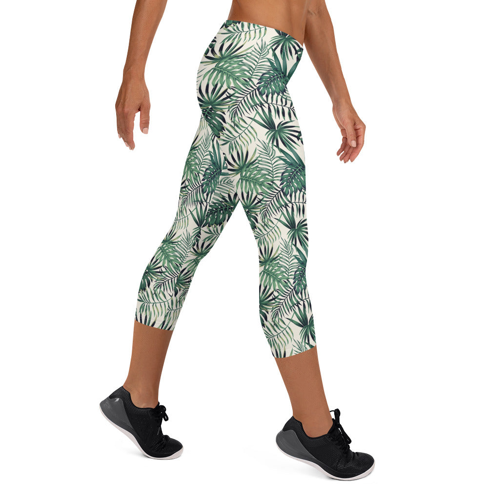 Evergreen Essence Mid-Rise Capri Leggings