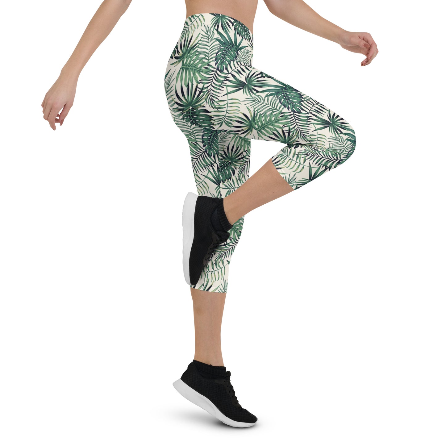 Evergreen Essence Mid-Rise Capri Leggings