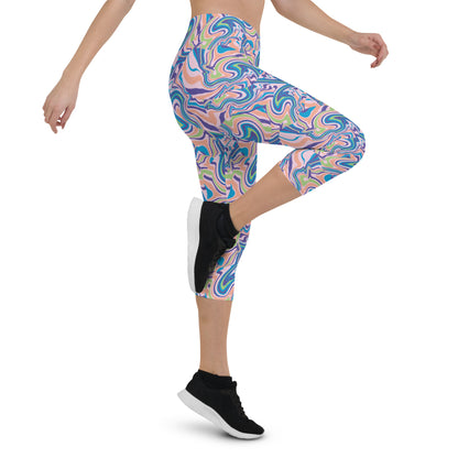 Marble Wave Mid-Rise Capri Leggings