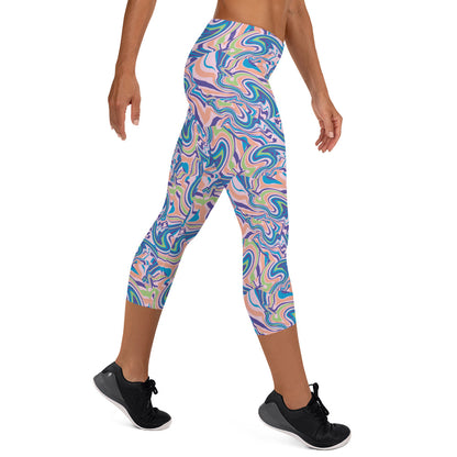 Marble Wave Mid-Rise Capri Leggings