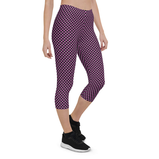 Amethyst Dots Mid-Rise Capri Leggings