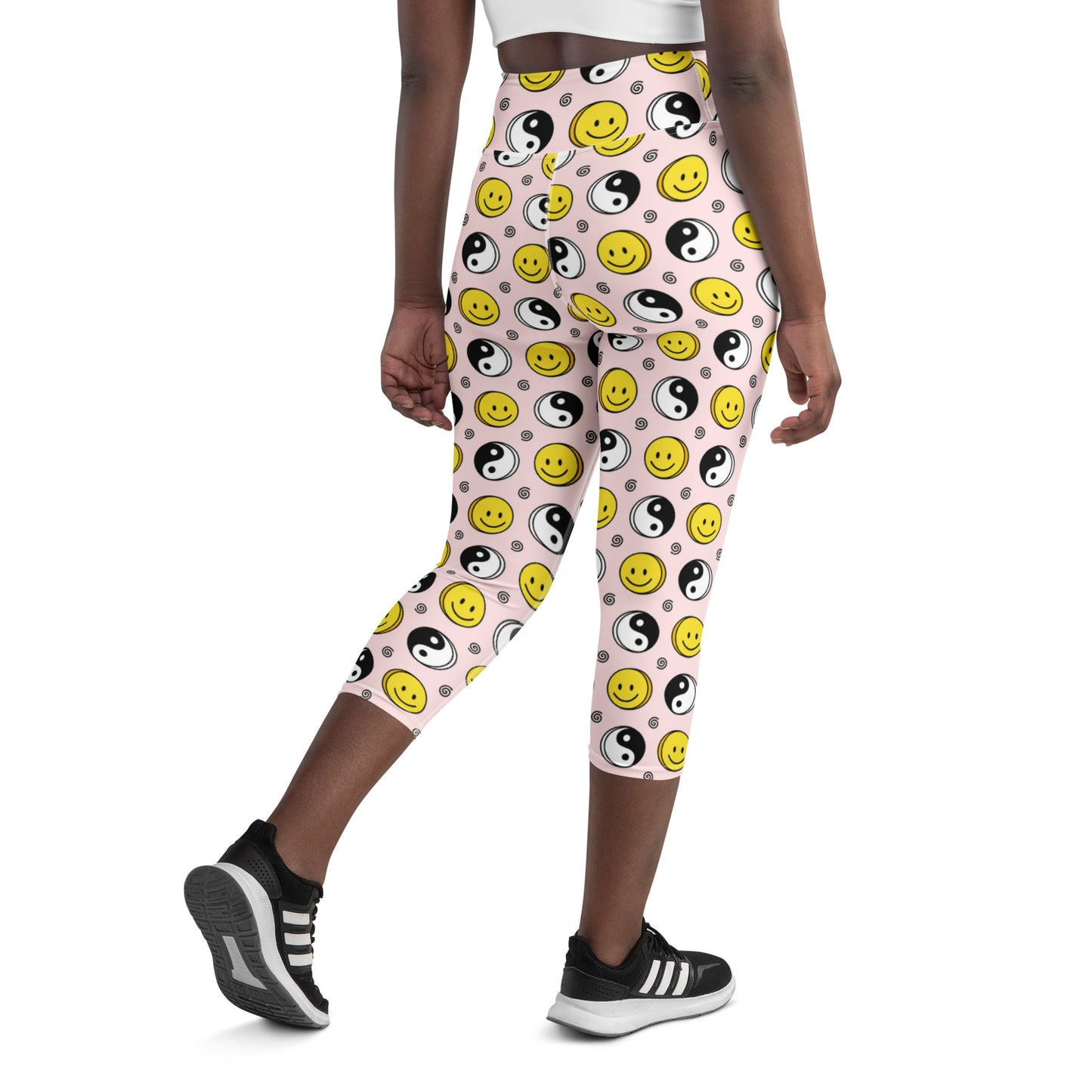 Perfect Smiley Print High-Waisted Yoga Capri Leggings