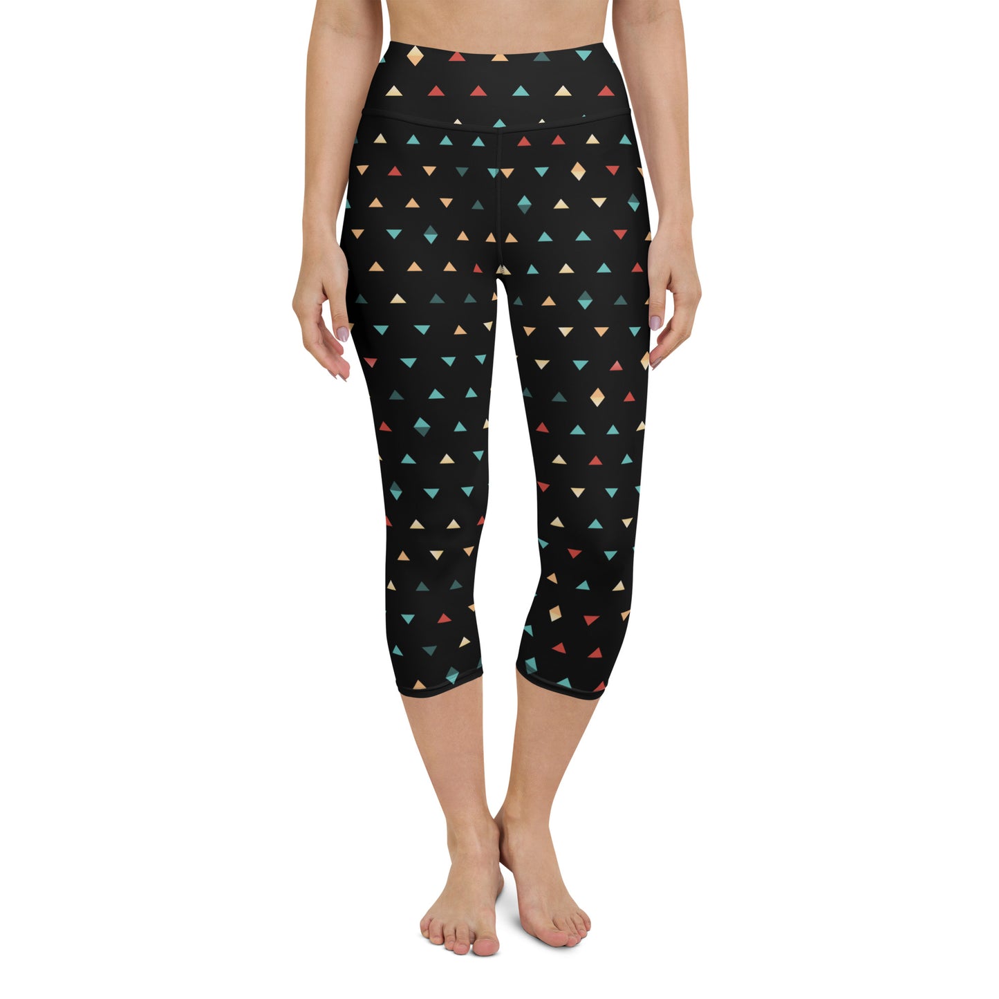 Scattered Pattern Black Yoga Capri Leggings