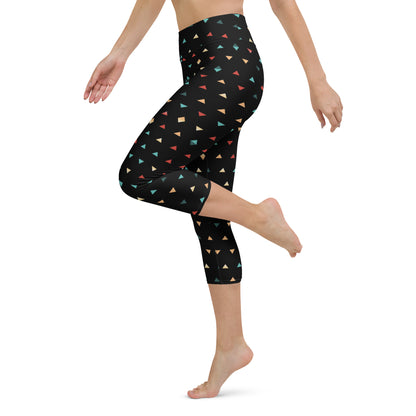 Scattered Pattern Black Yoga Capri Leggings