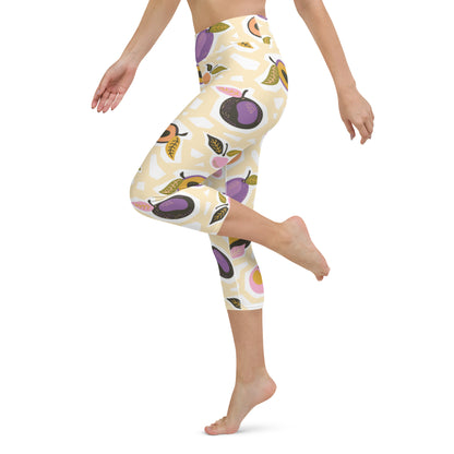 Fruit Flavors Patterned High-Waisted Yoga Capri Leggings