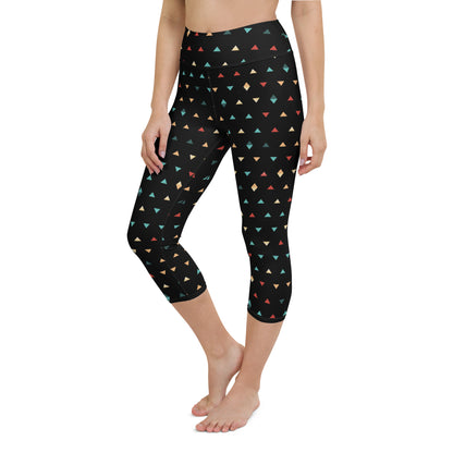 Scattered Pattern Black Yoga Capri Leggings