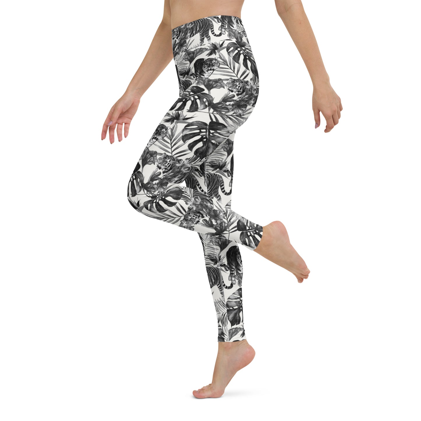 Leafy Escape High-Waisted Yoga Leggings