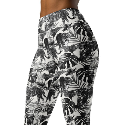 Leafy Escape High-Waisted Yoga Leggings